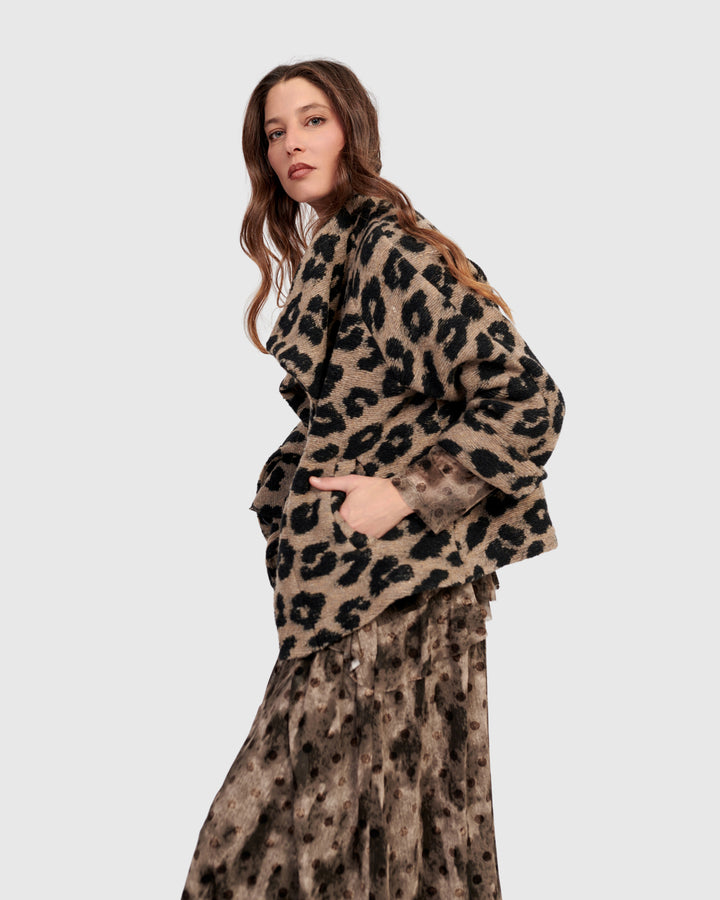 Wildcard Cozy Jacket, Leopard