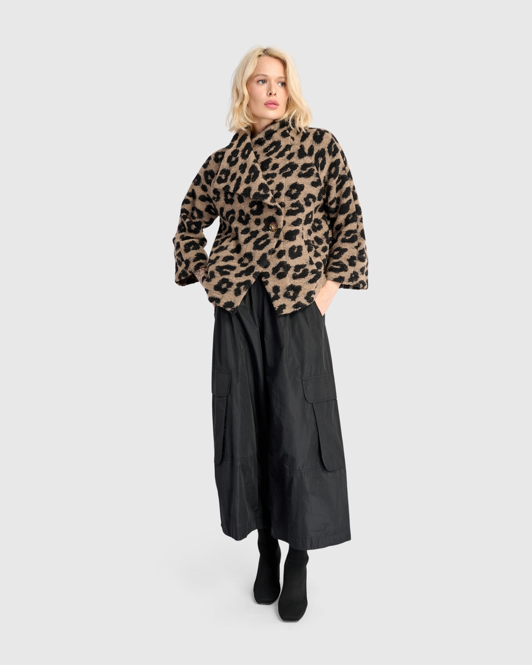 Wildcard Cozy Jacket, Leopard