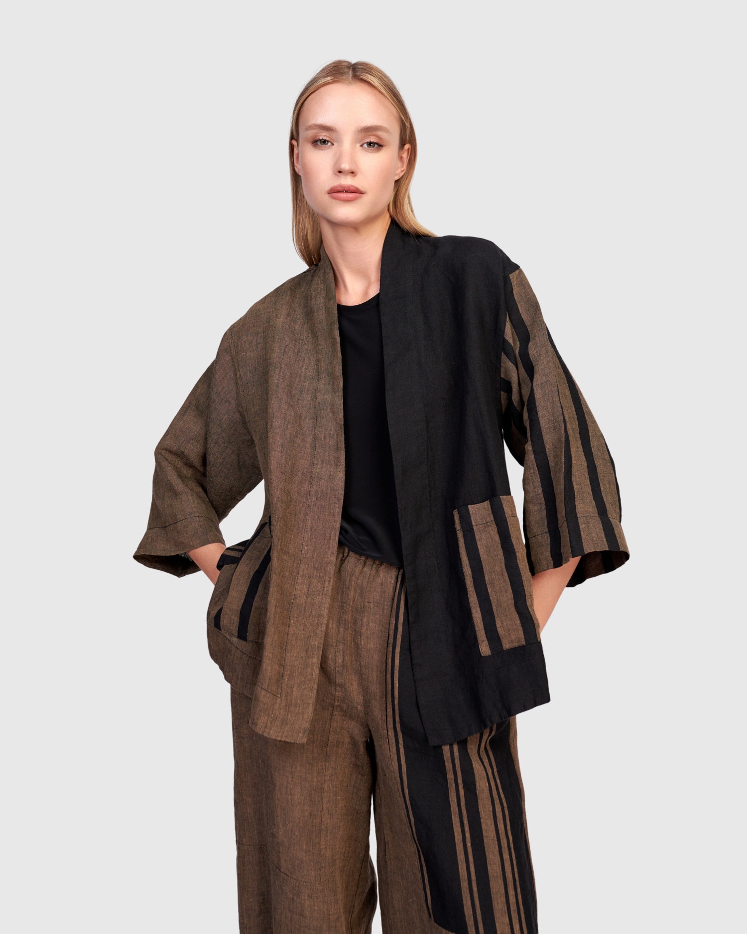 トップス saramallika DEEPIKA TAPE EMB JACKET Designer Jackets for Women over 50 - Cardigan & Cocoon | Alembika