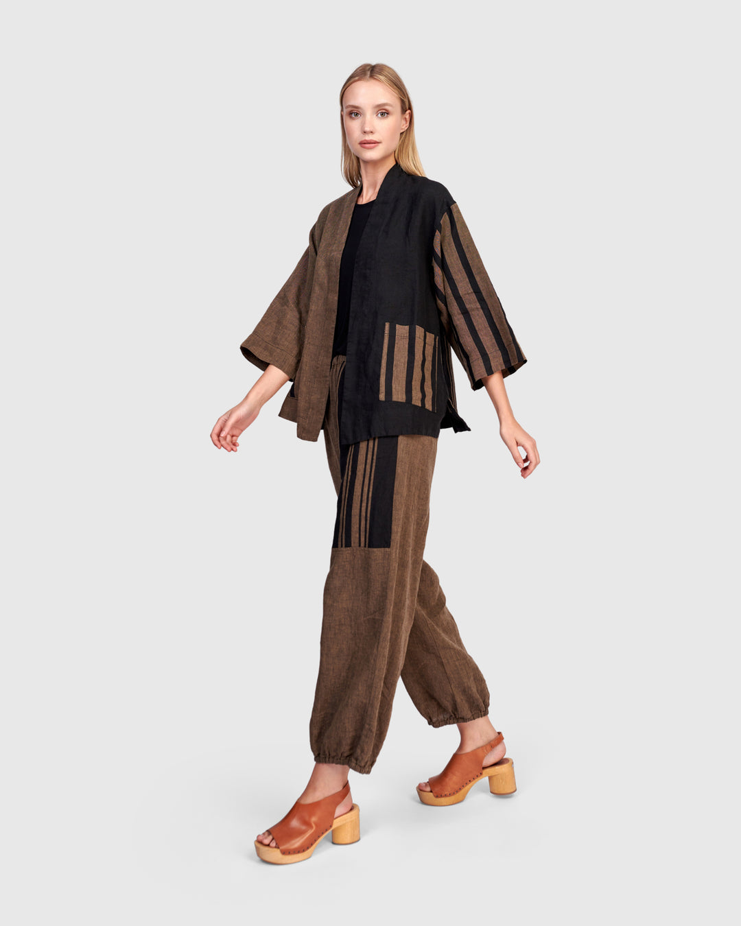 Grotto Linen Jacket, Sepia/Black