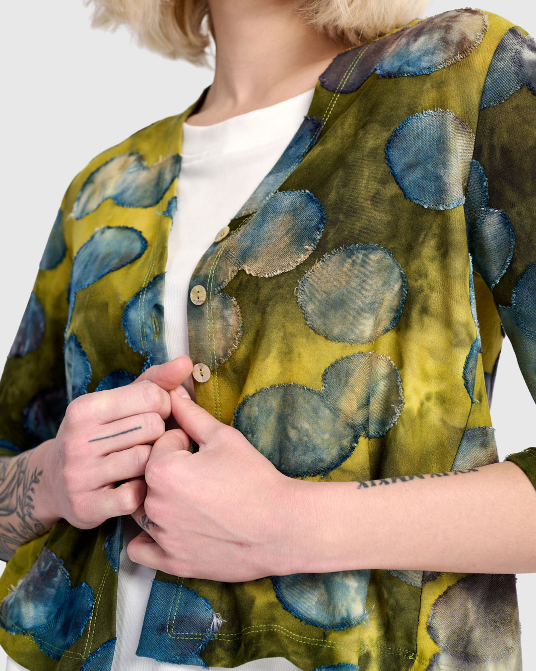 Windchime Cropped Cardigan, Gold/Ocean Dots