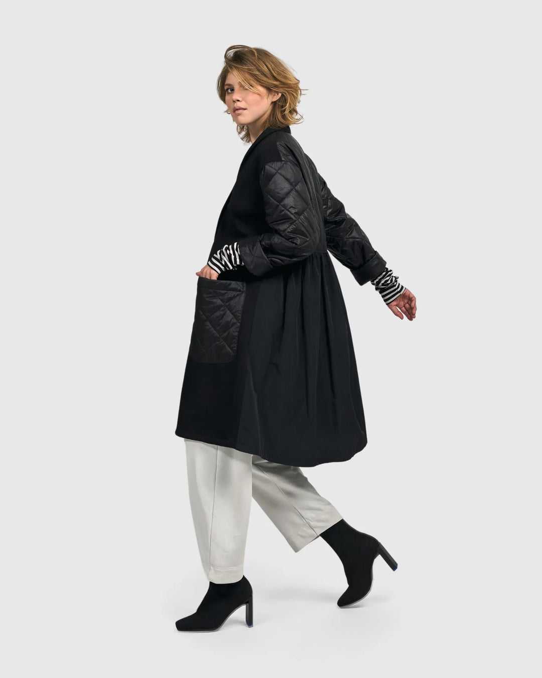 Urban Nightwalk Overcoat, Black