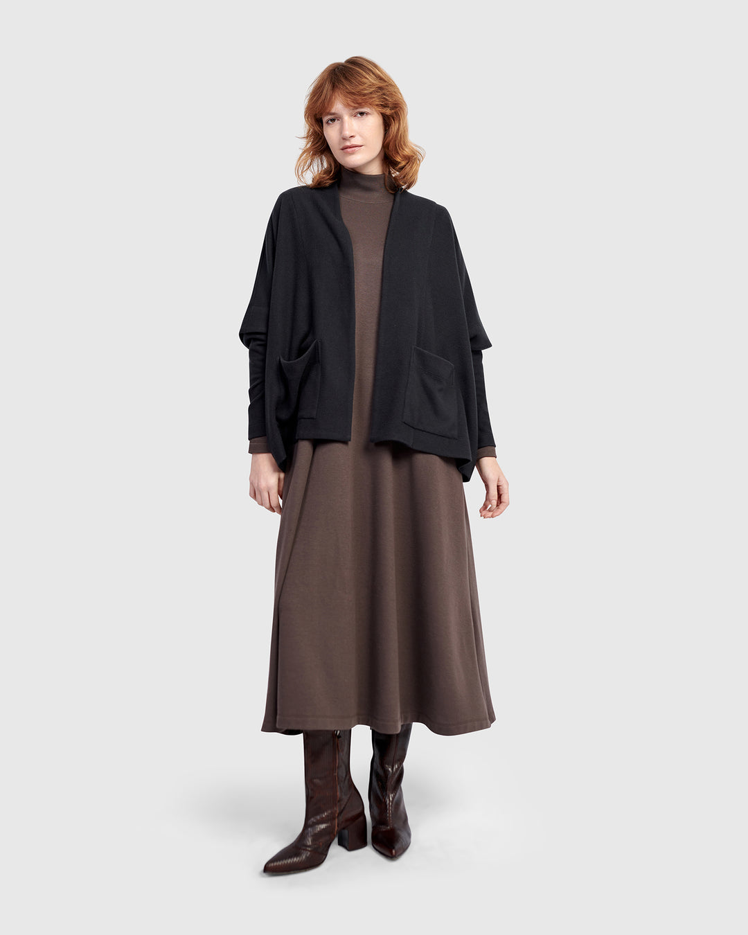 Urban Cloud Nestle Cardigan, Black