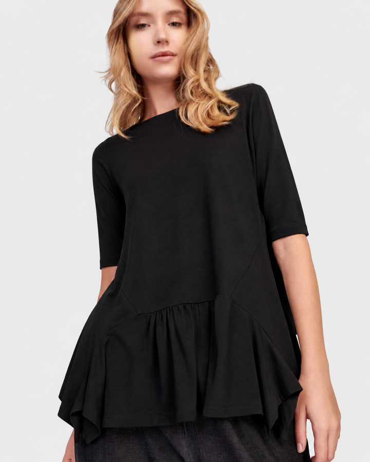 Addison Flouncy Tee, Black