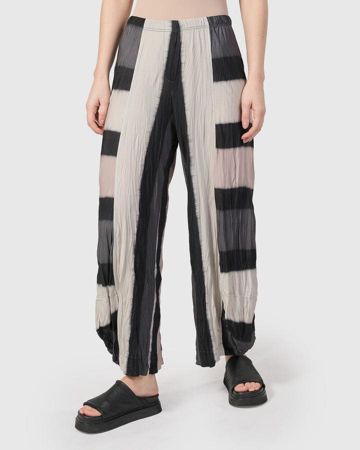 Jess Crinkle Punto Pants, Stripe