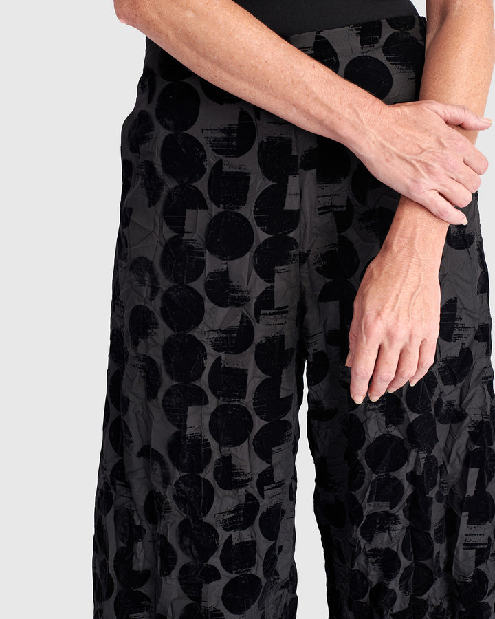 Carbon Barrel Pants, Crescent