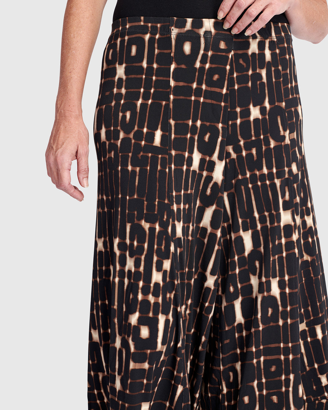 Hexa Punto Pants, Matrix