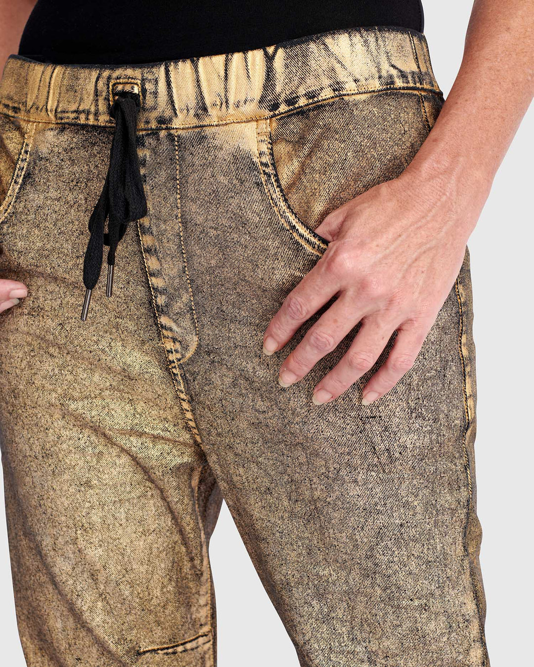 Metallic Boyfriend Jogger Jeans, Gold
