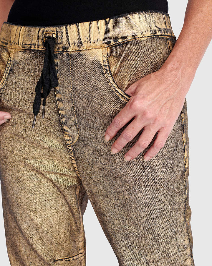 Metallic Boyfriend Jogger Jeans, Gold