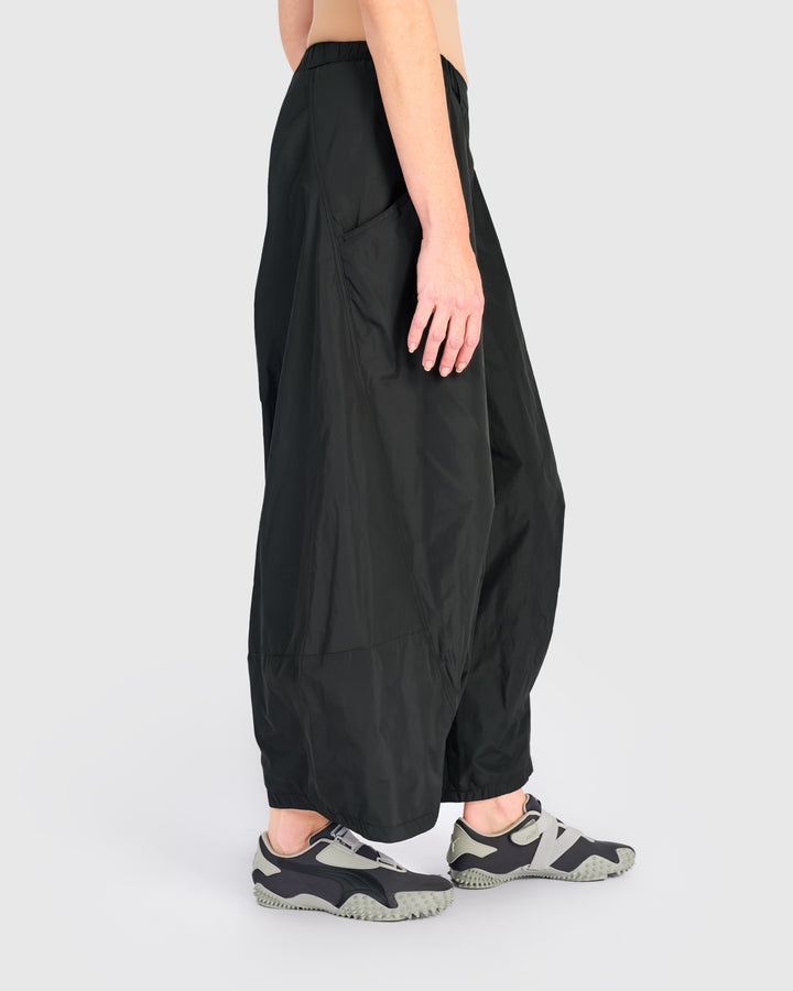 Amplified Swish Pants, Black