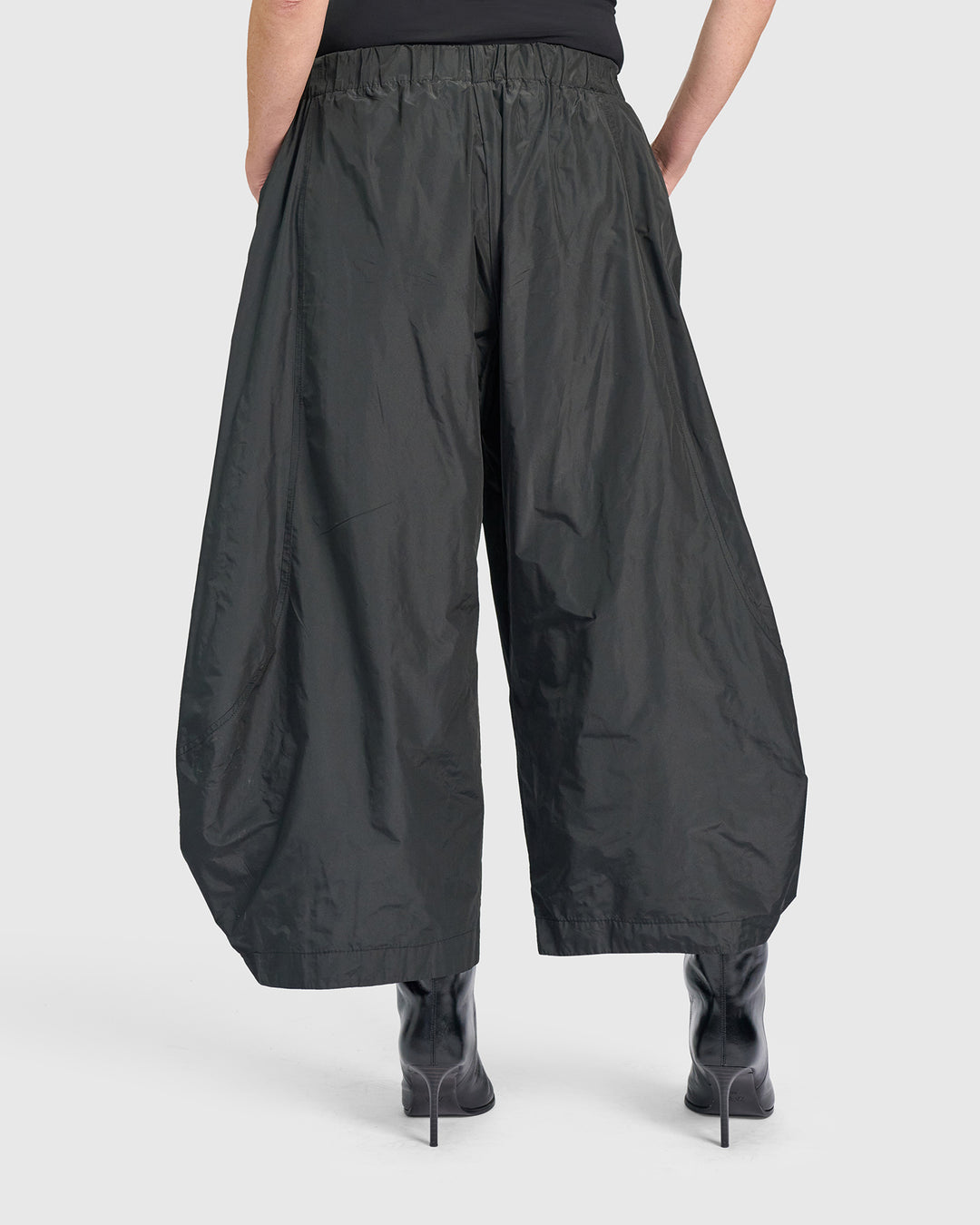 Balloon Swish Pants, Black