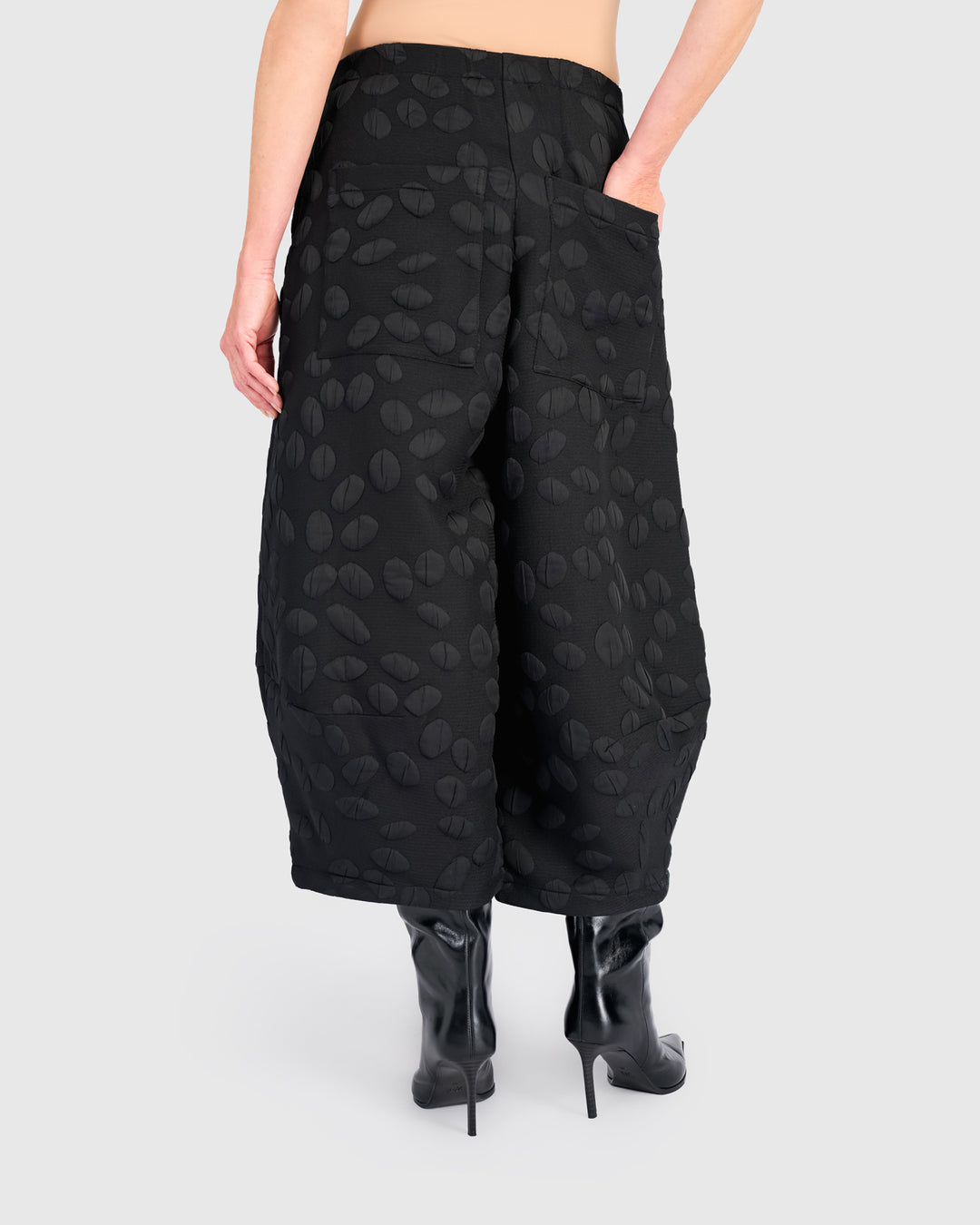 Intermezzo Lantern Pants, Black Spots