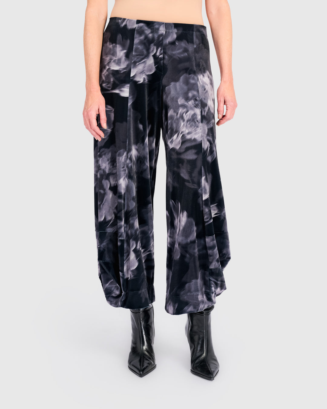 Cassis Velvet Punto Pants, Smoke Flora