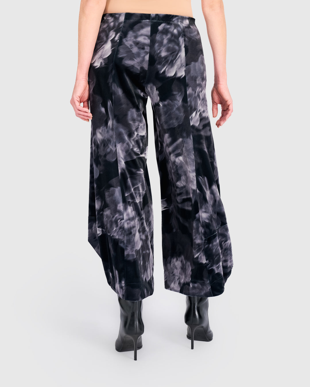 Cassis Velvet Punto Pants, Smoke Flora