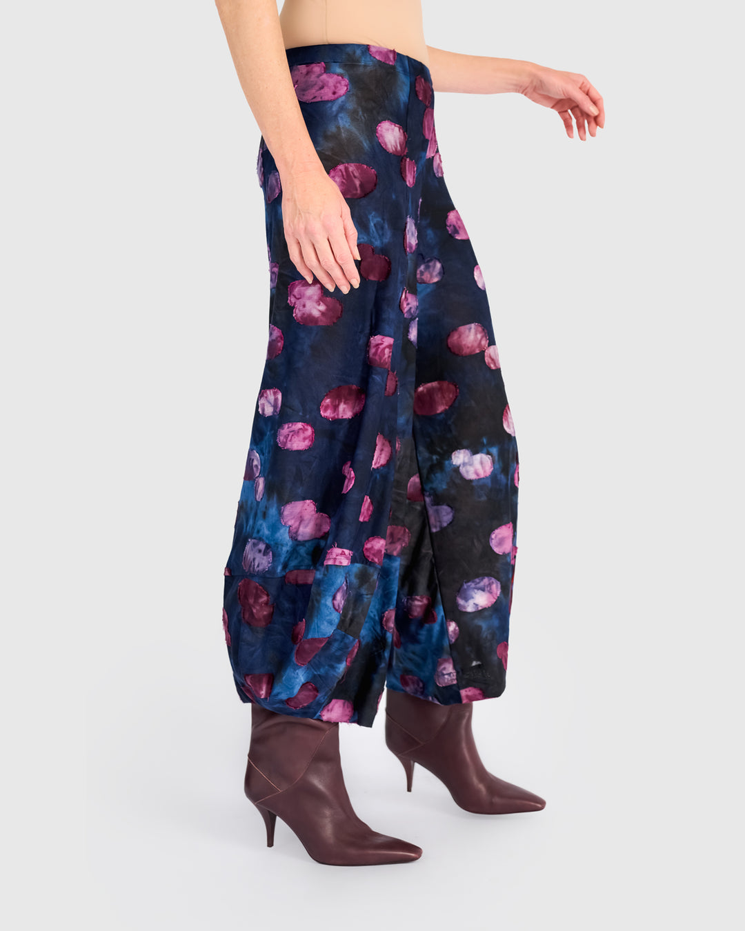 Acrobat Punto Pants, Midnight/Wine
