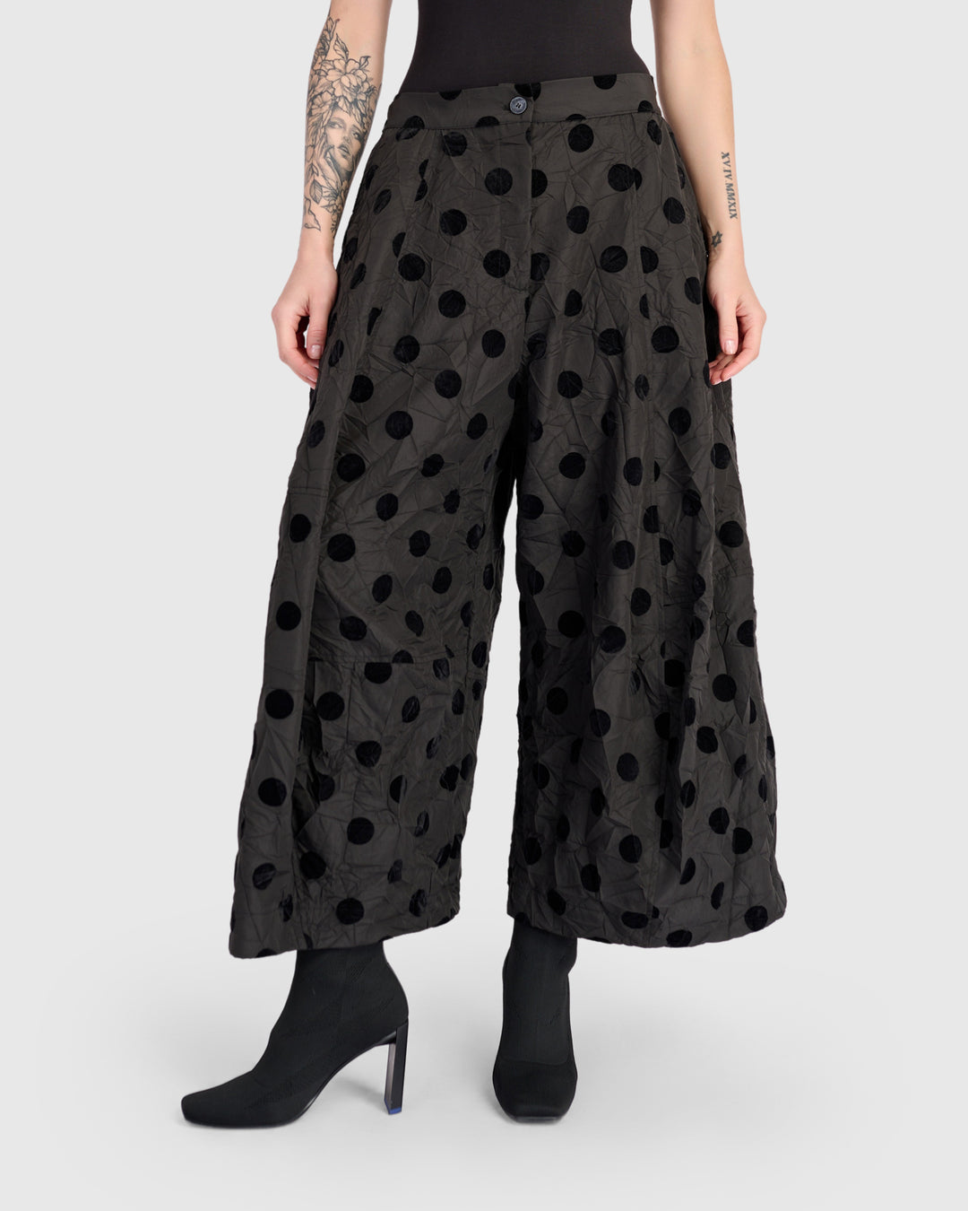 Soiree Dotted Crinkle Set