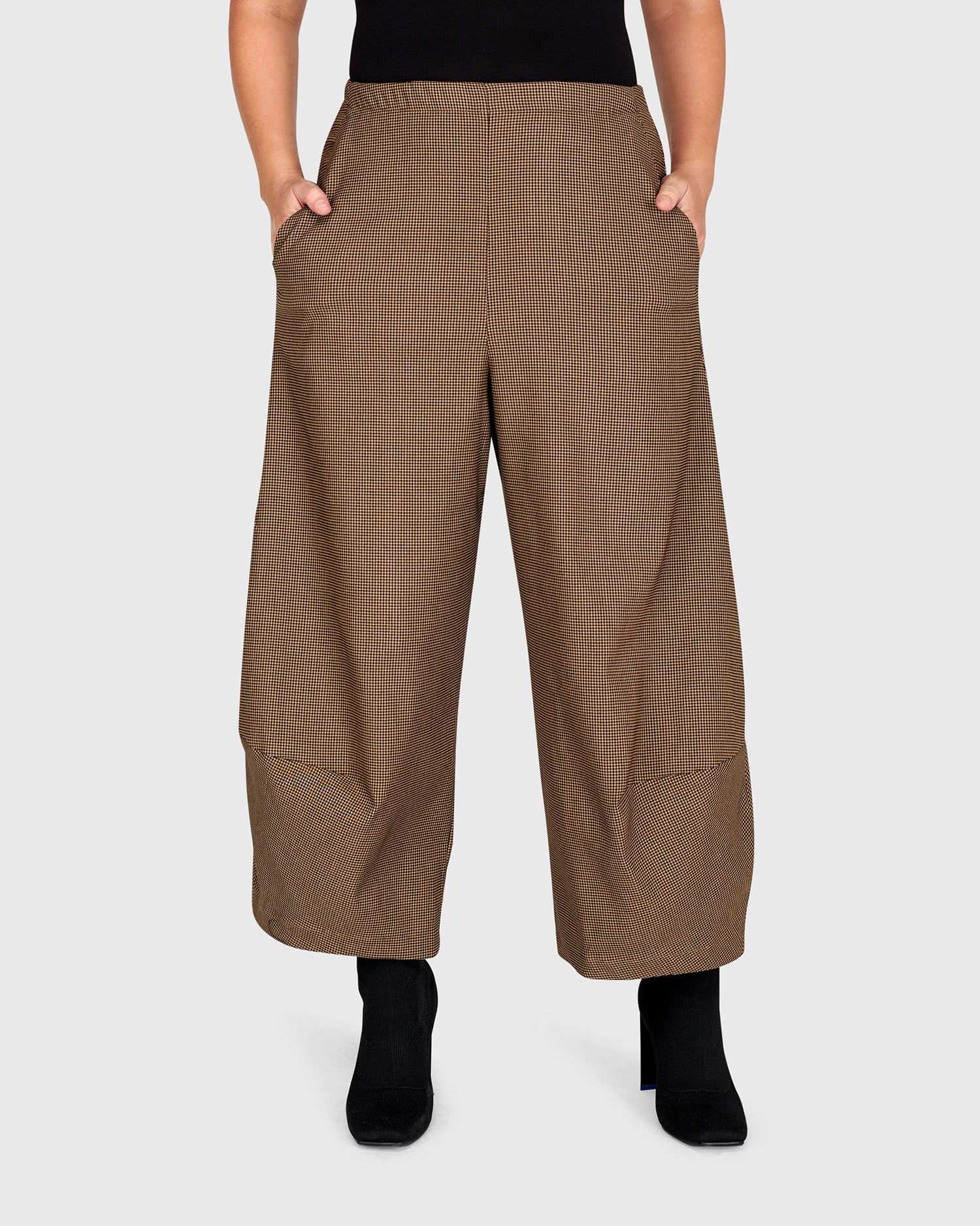 【Sefr】BONANZA trousers SEFR | BONANZA TROUSER / BLACK CONTRAST STITCHED MOLESKIN