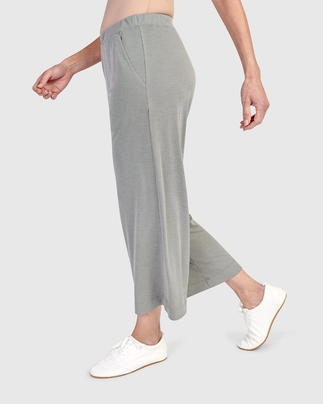 Essential Lounge Pants, Saladine