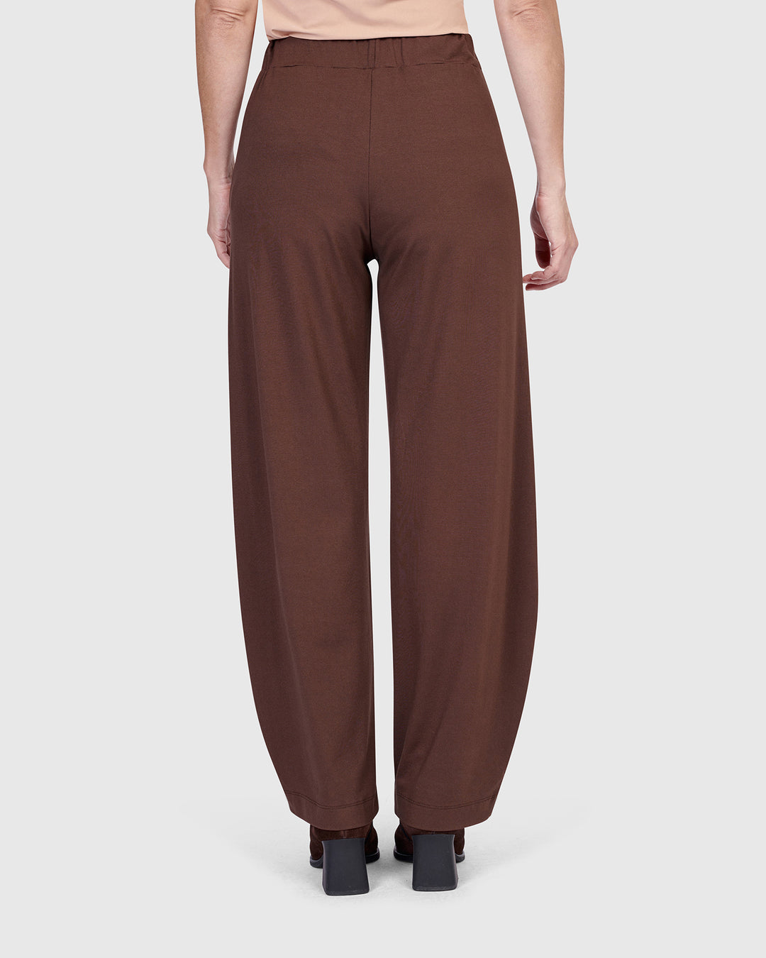 Essential Flow Pants, Umber