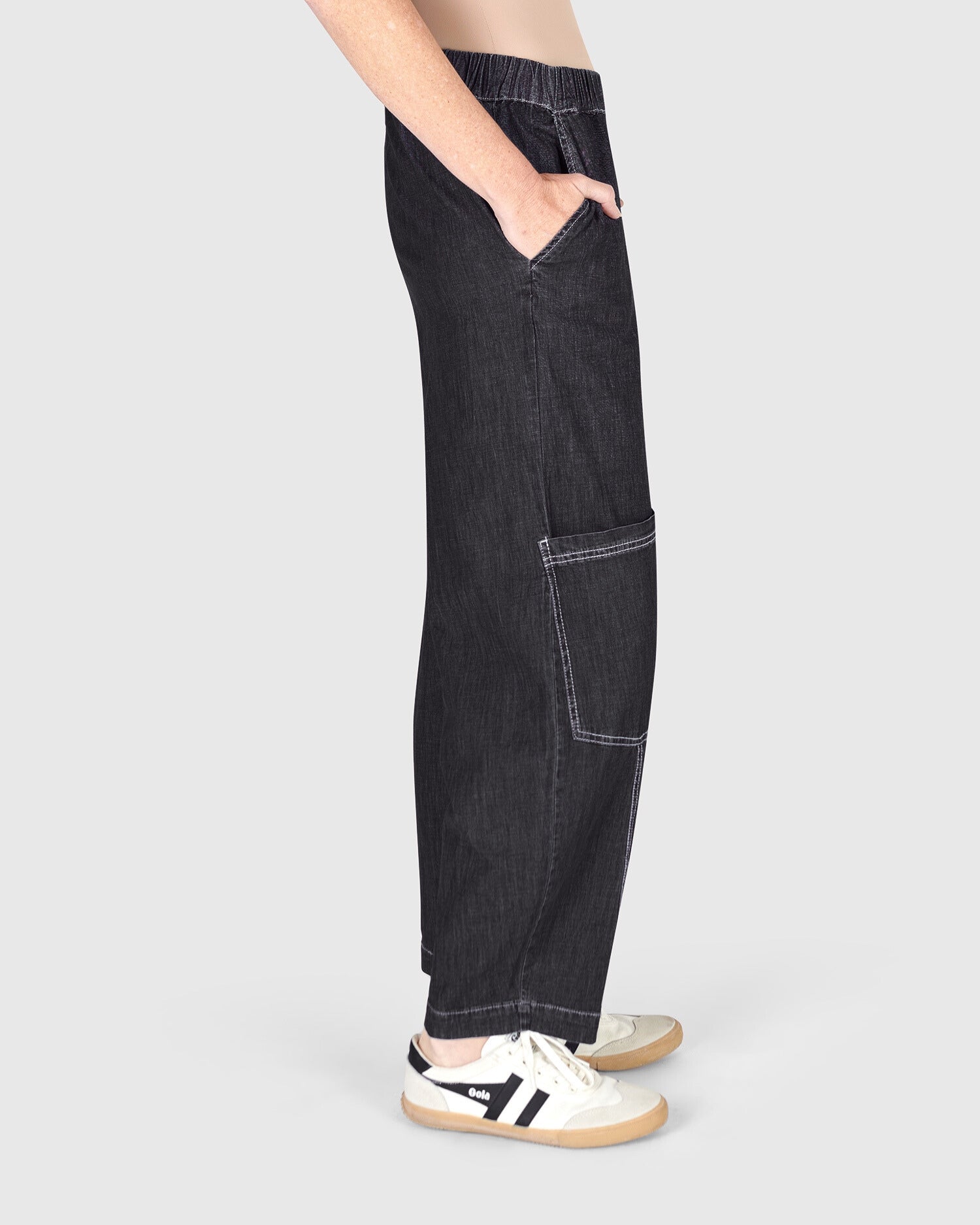 Papaya Relaxed Pants, Black Denim – Alembika U.S.
