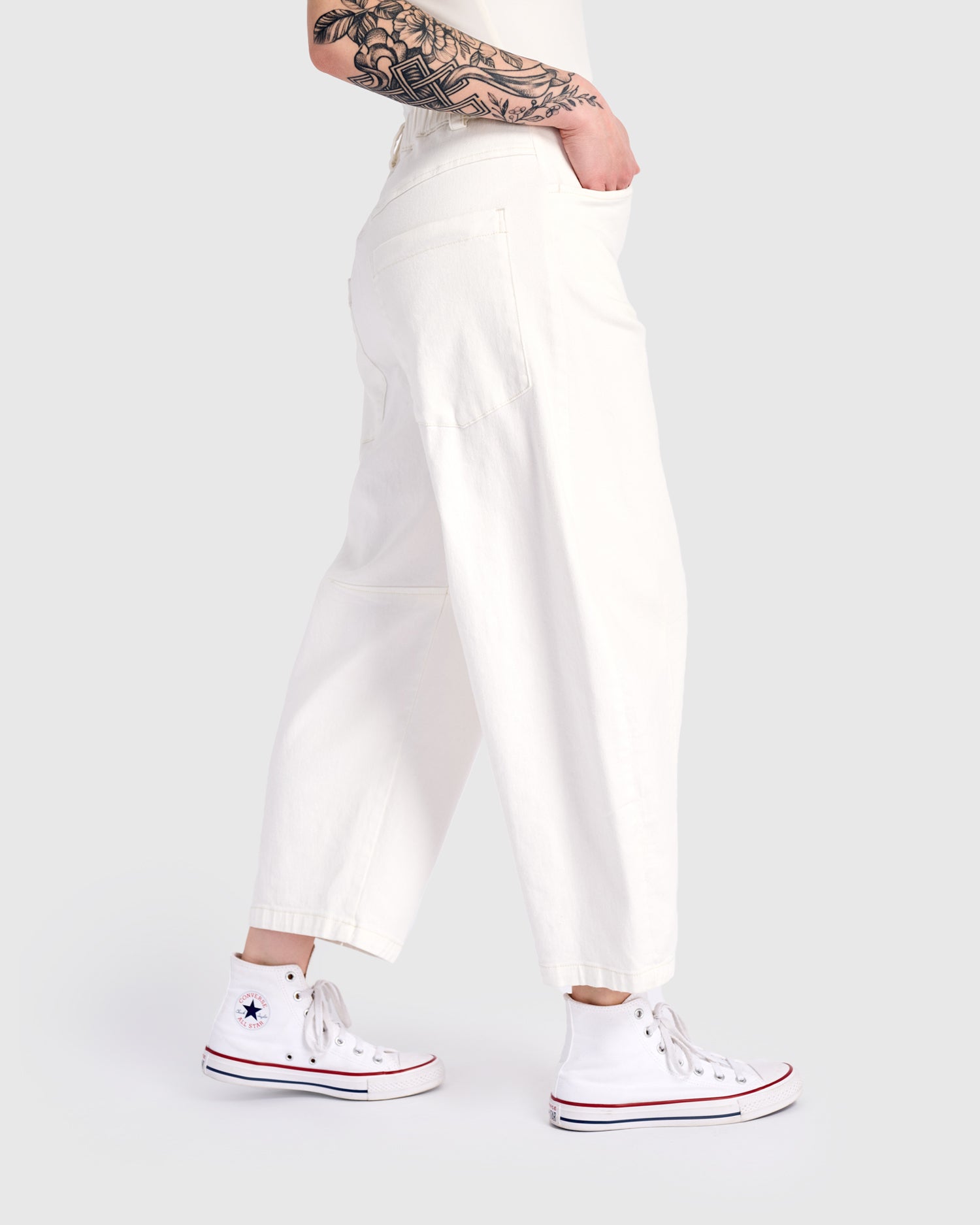 Go-To Barrel Pants, White – Alembika U.S.