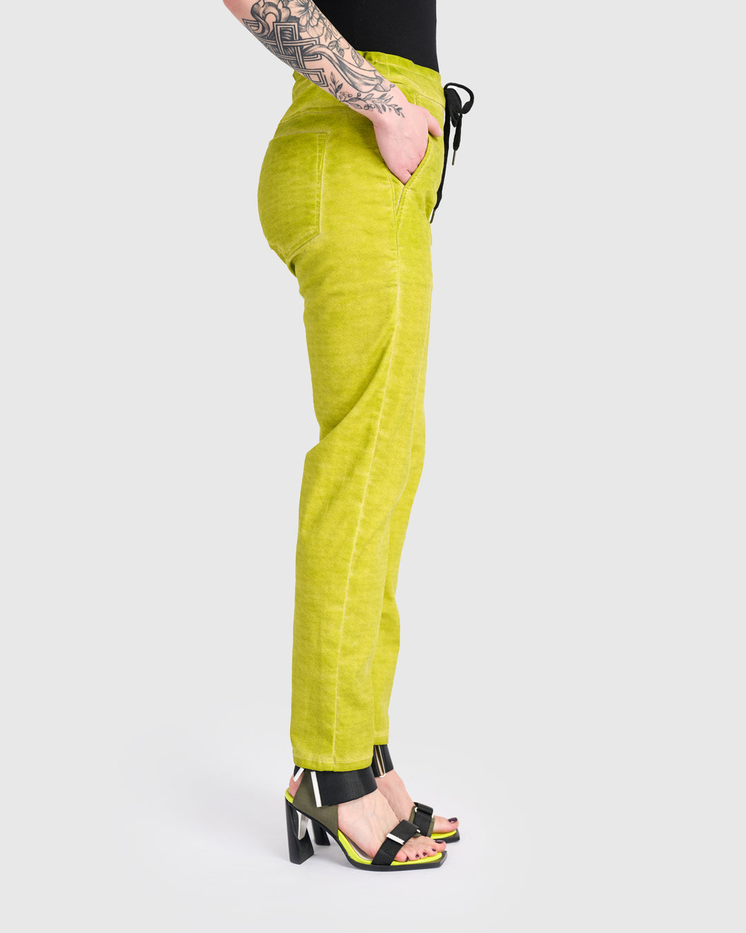 Washed Iconic Stretch Jeans, Electric