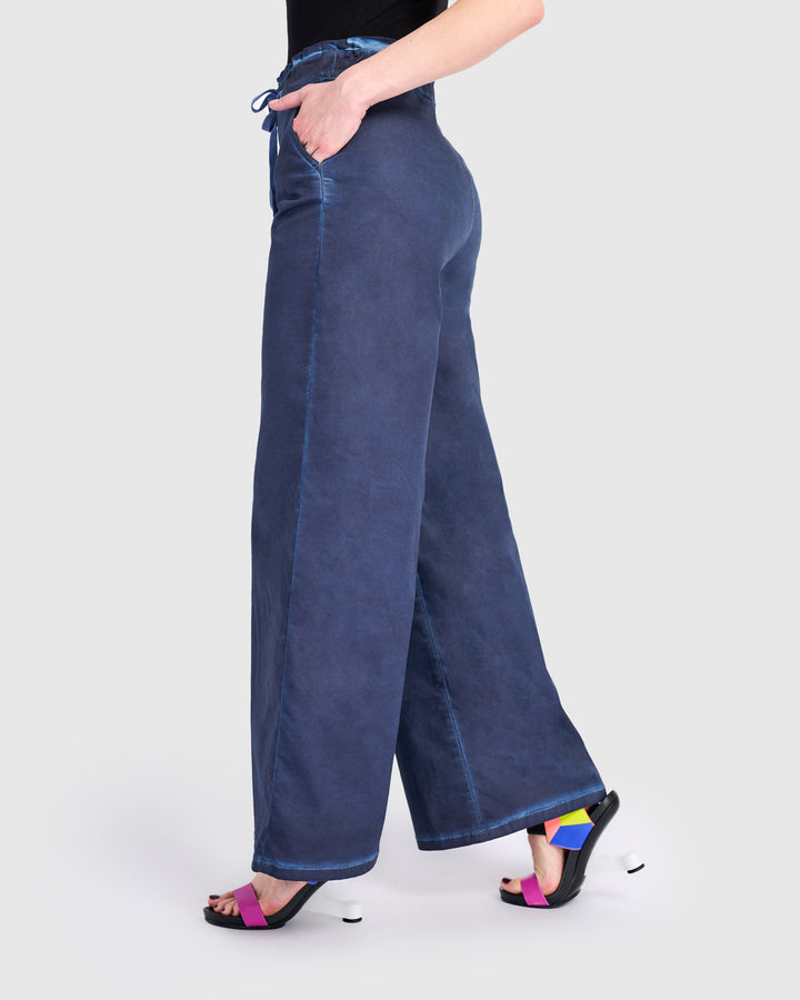 Washed Wide Leg Stretch Jeans, Navy