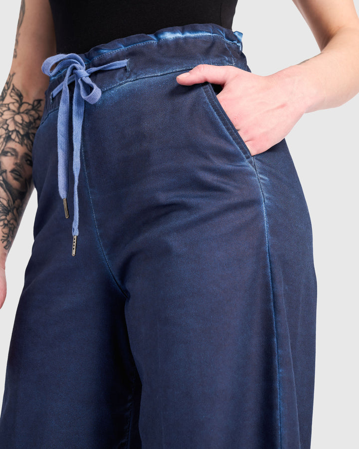 Washed Wide Leg Stretch Jeans, Navy