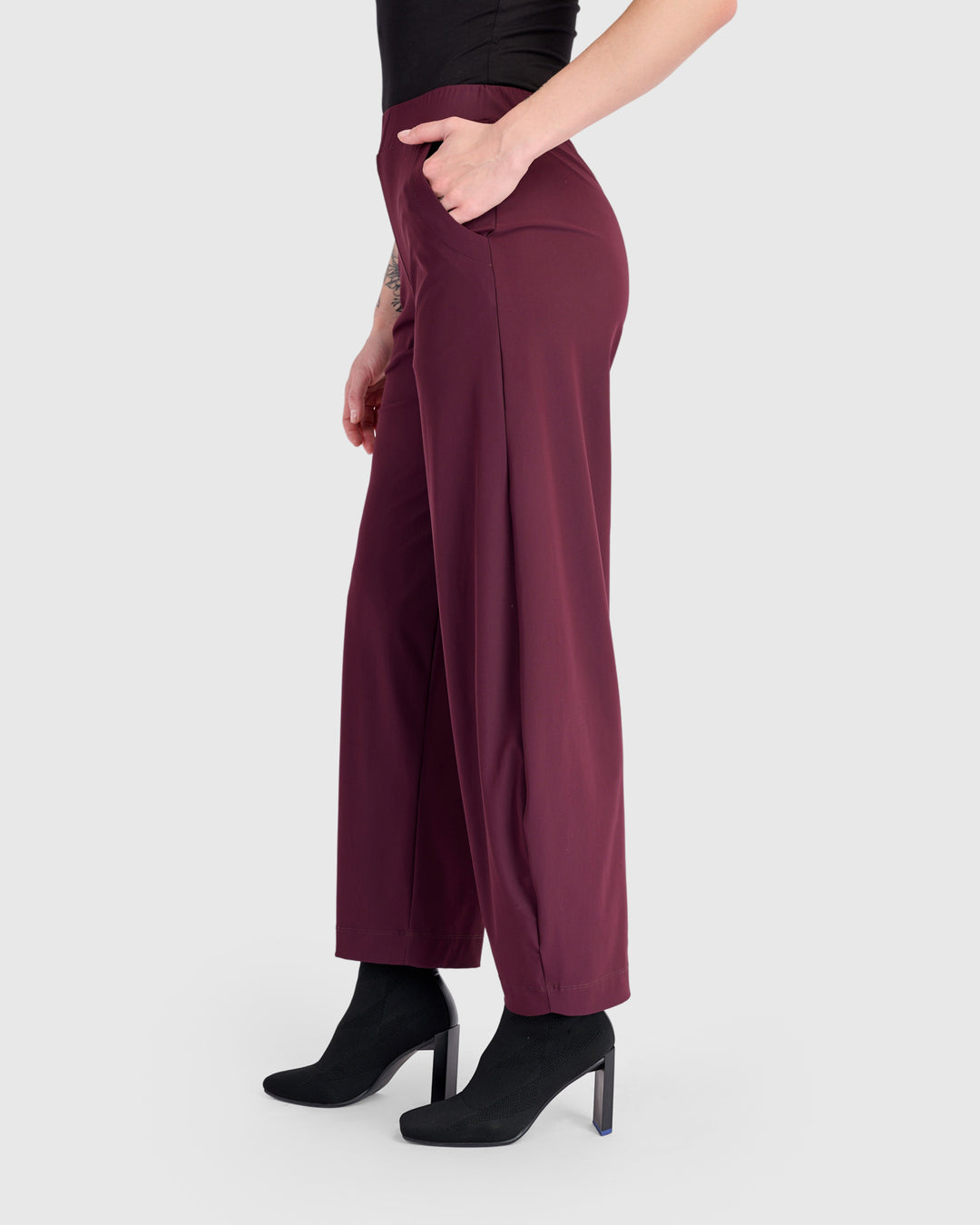 Essential Tekbika Flow Pants, Wine