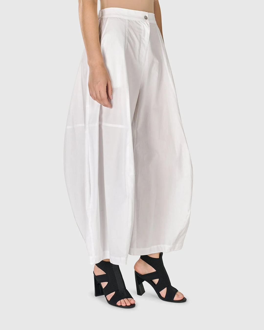 Urban Borough Balloon Pants, White – Alembika
