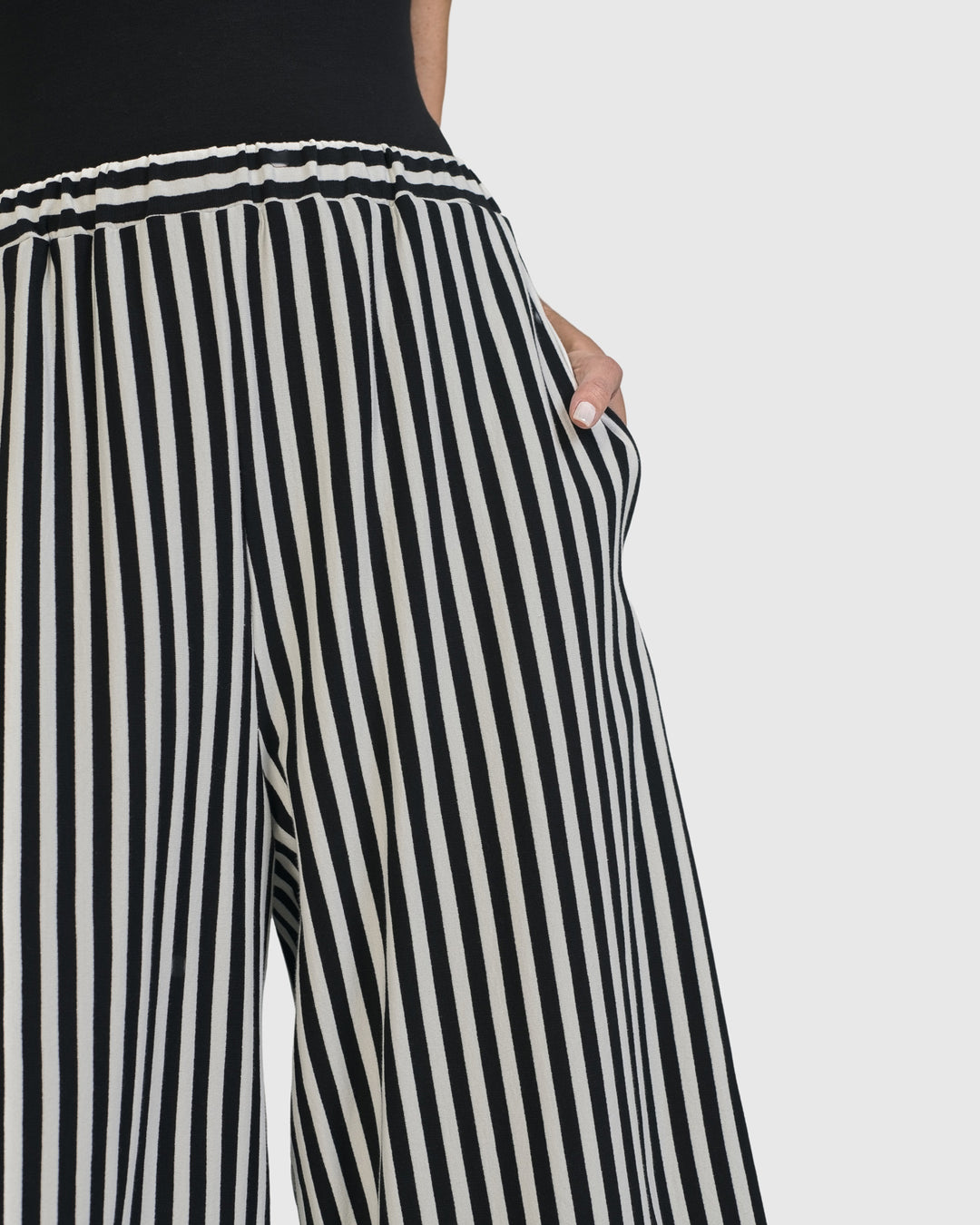 Urban Stripes Lantern Pants, Black