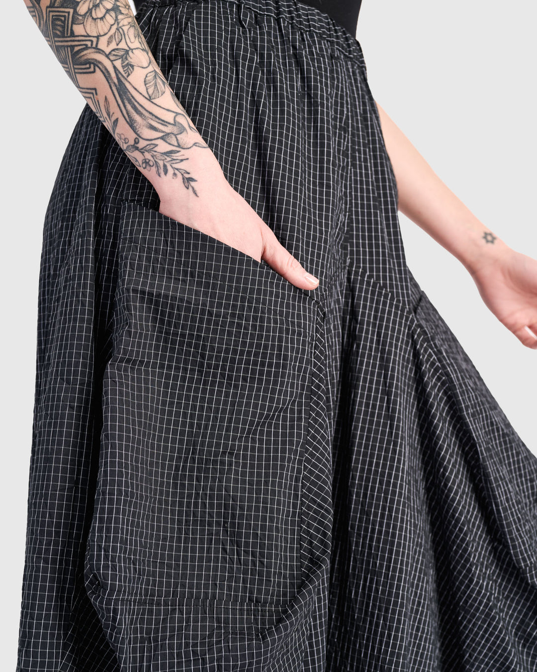 Urban Taffeta Harem Pockets Pants, Grid