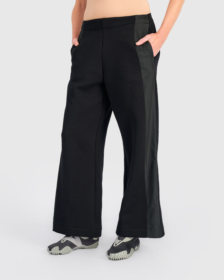 Urban Dimpled Straight Pants, Black