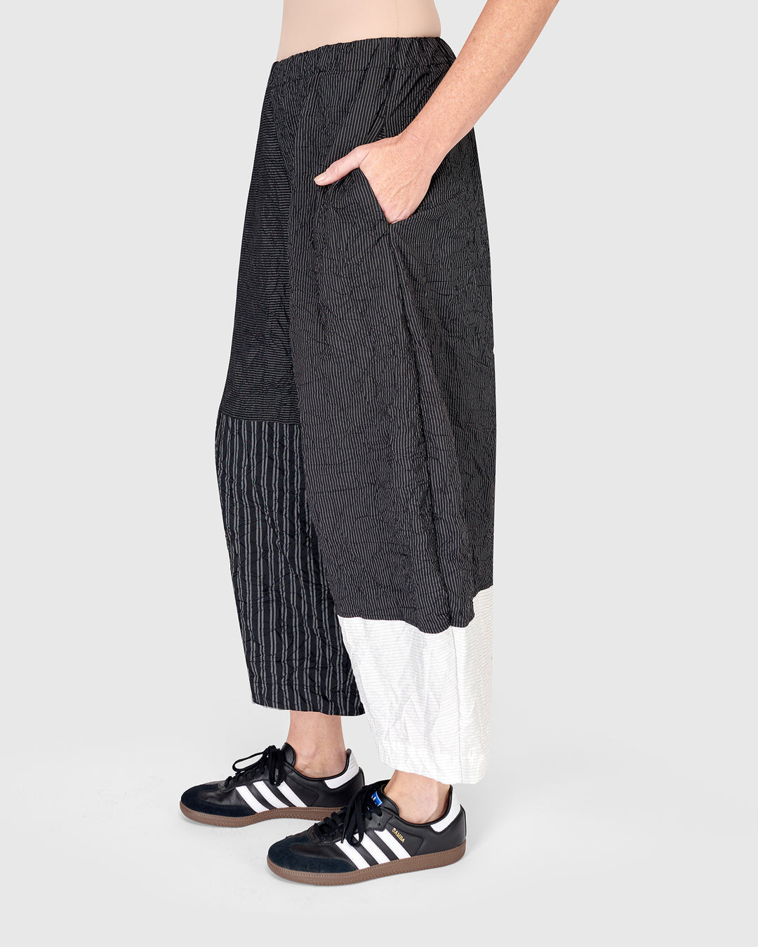 Urban Summit Lantern Pants, Mono