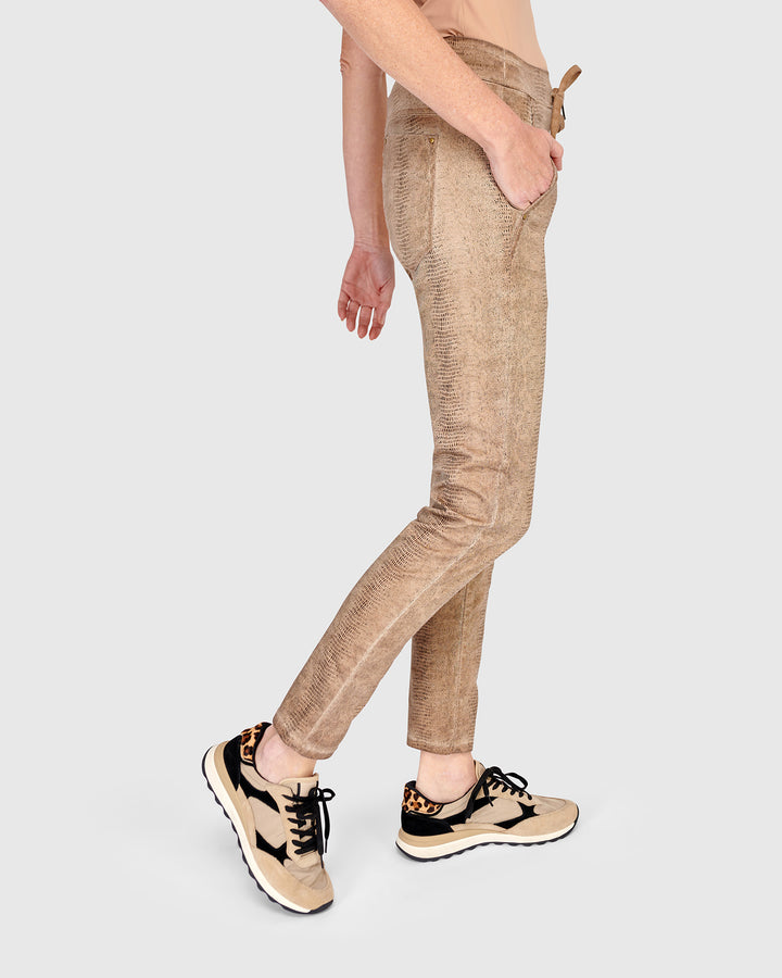 Serpent Iconic Stretch Jeans, Camel