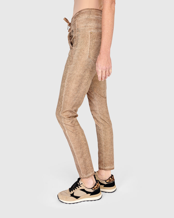 Serpent Iconic Stretch Jeans, Camel