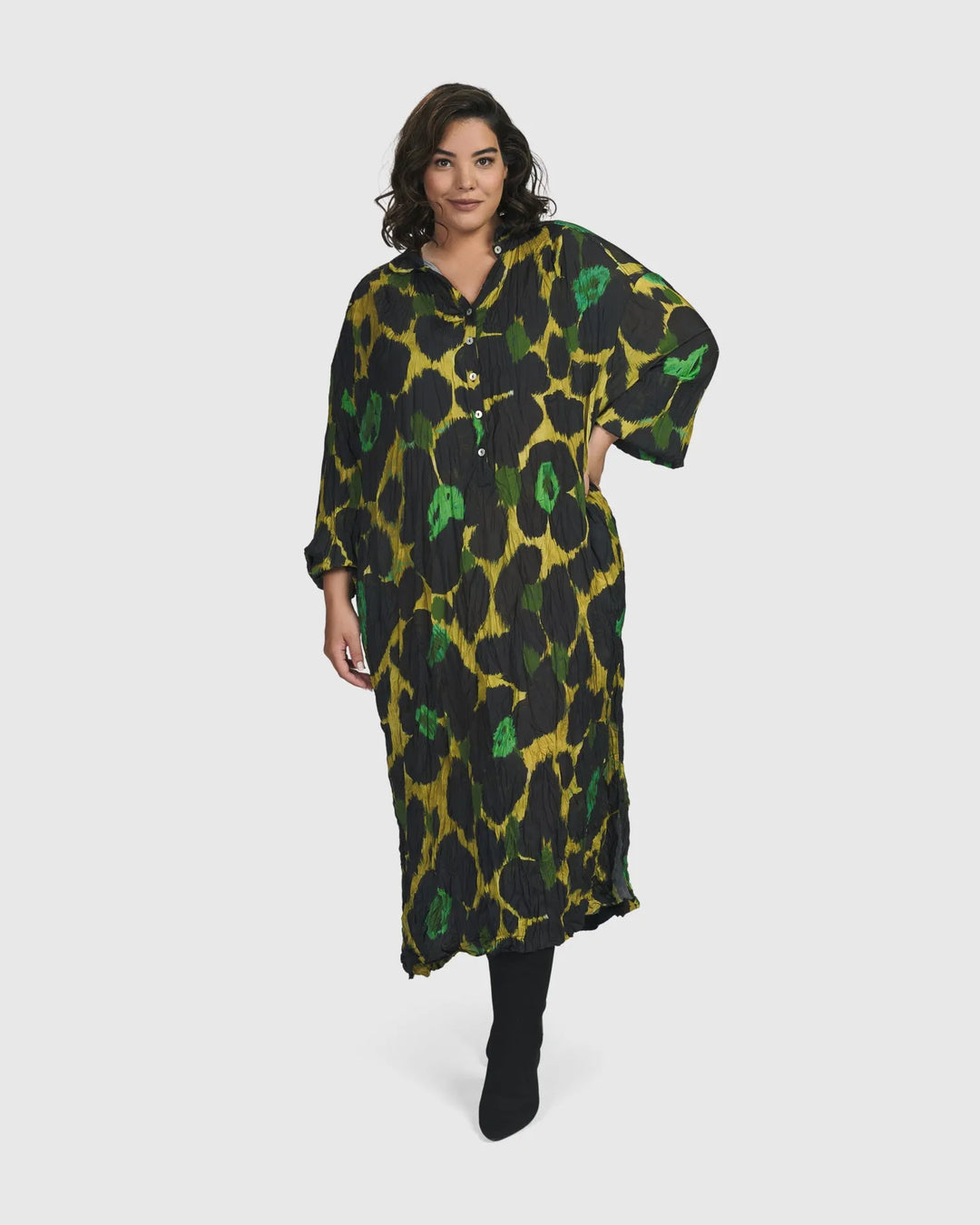 Olive Martini Shirt Dress, Emerald Alembika U.S. Olive Martini Shirt Dress, Emerald Alembika U.S.