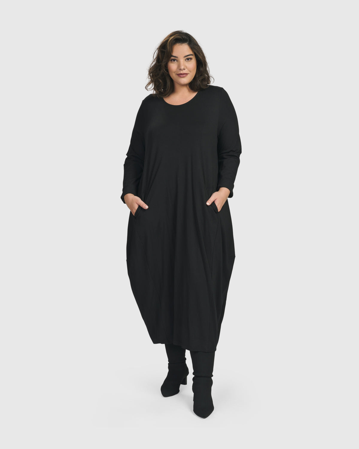 Essential Toned Up Midi Dress, Black – Alembika U.S.
