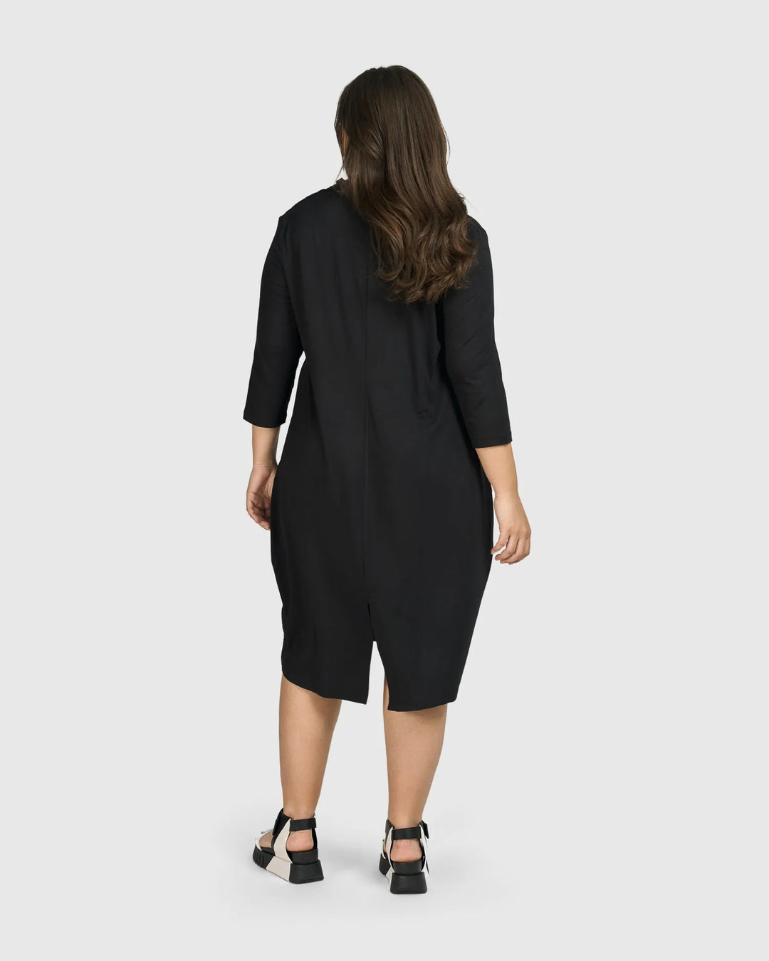 Alembika Essential Cargo Dress, Black Black / 3 (US 10-12) Alembika Essential Cargo Dress, Black Black / 3 (US 10-12)