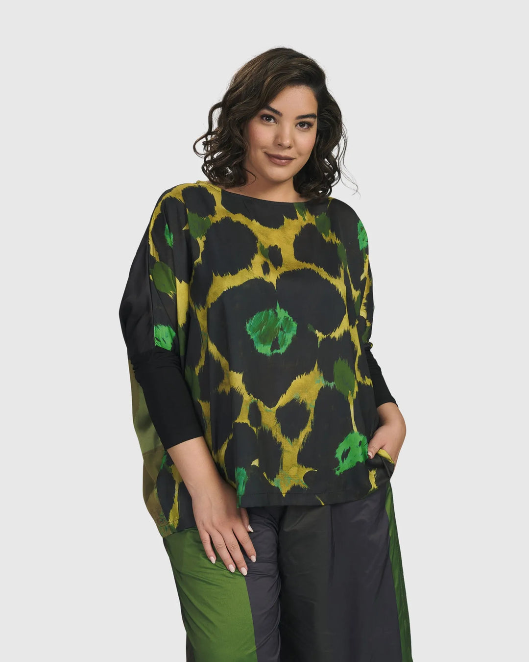 Olive Martini Boxy Tee Top, Emerald