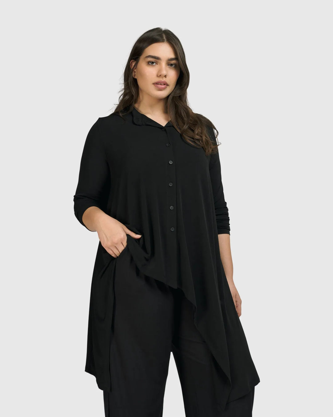 Essential Hi-Lo Button Down Top, Black