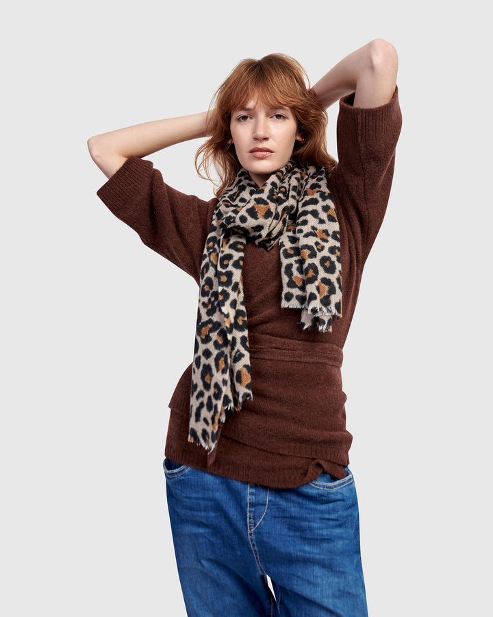 Roam Scarf, Leopard