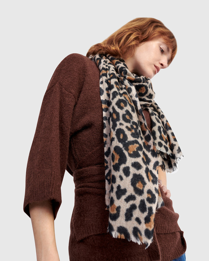 Roam Scarf, Leopard