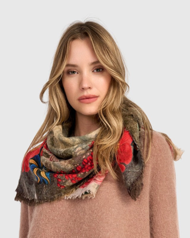 Deckle Scarf, Beige Bloom