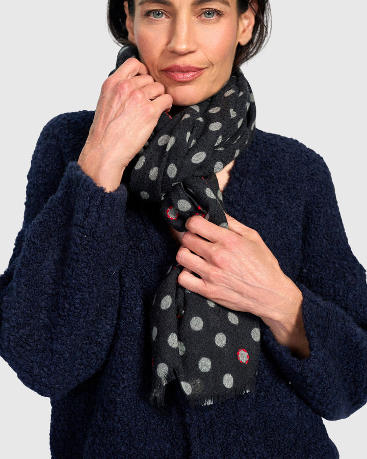 Patty Scarf, Midnight Dot