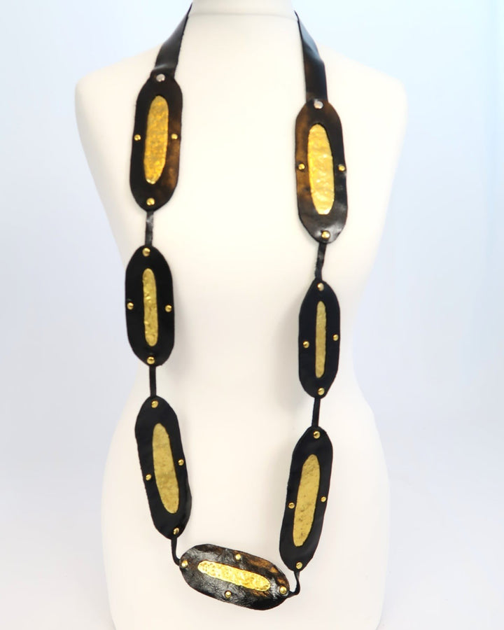 Birds Nest Fern Leather Necklace, Gold