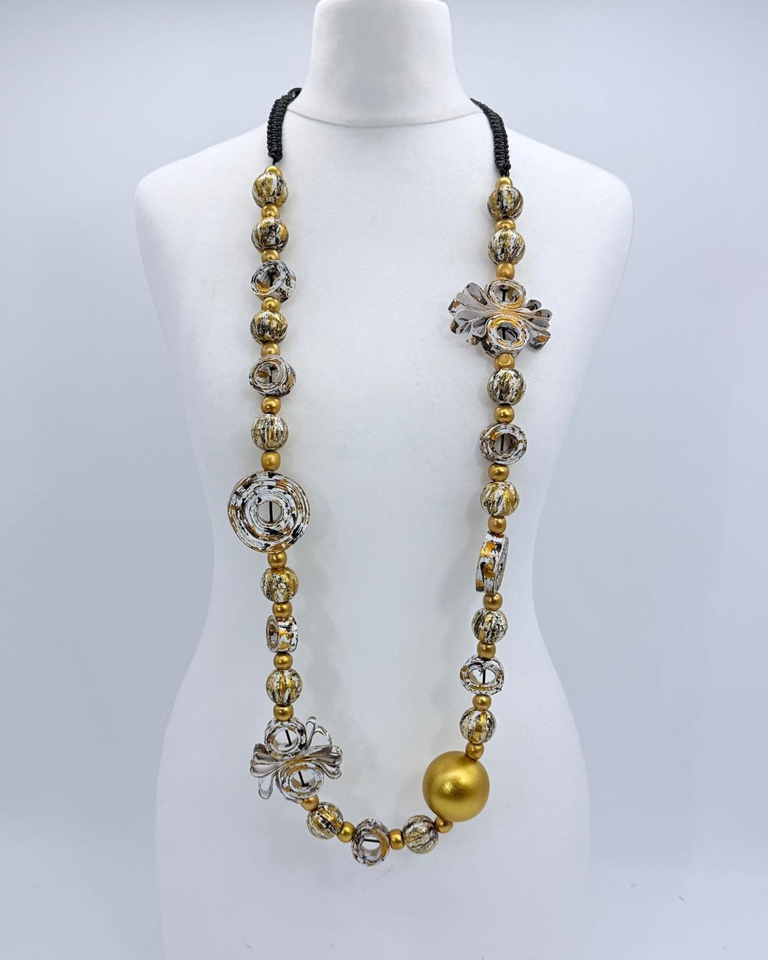 Universe Necklace, Gold/White