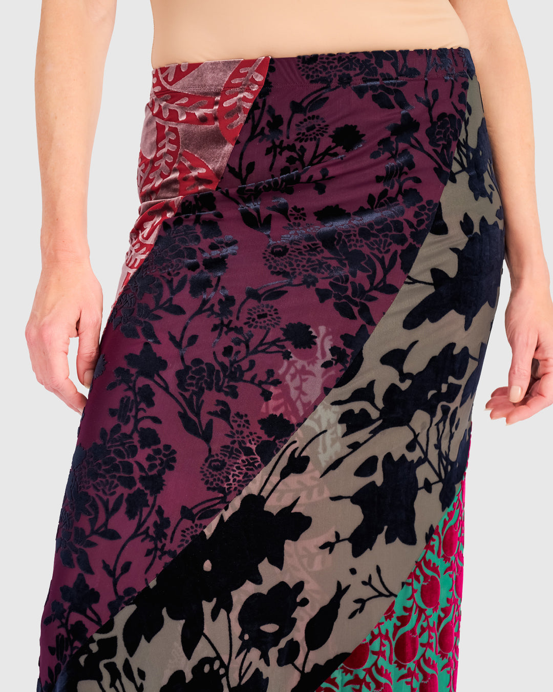 Reliquary Slim Skirt, Jewel Multi