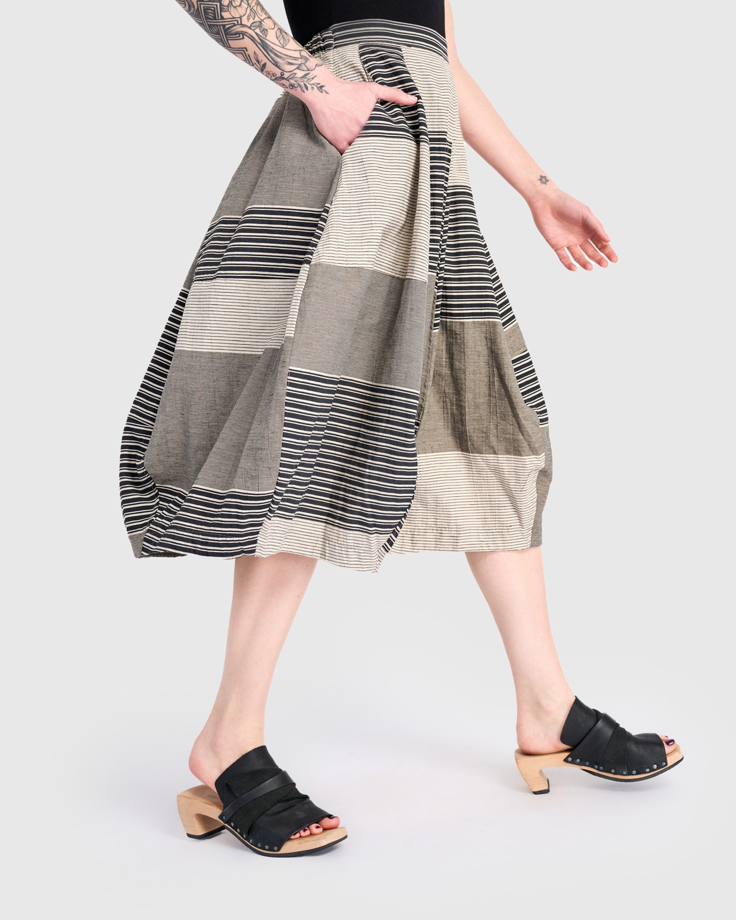 Urban Twilight Balloon Skirt, Sand Stripes – Alembika U.S.