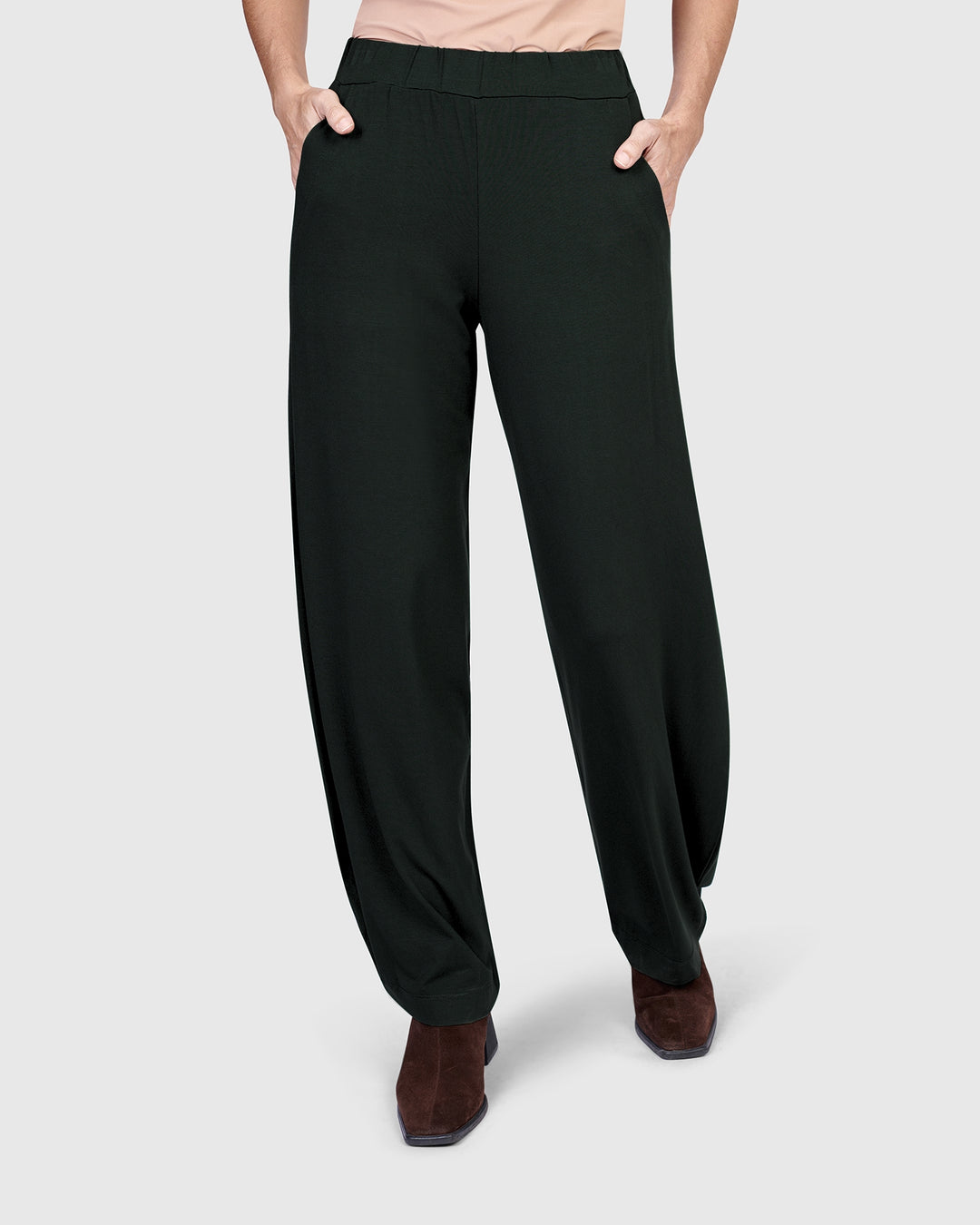 Alembika Women's Essential Flow Pants - Black Alembika Women's Essential Flow Pants - Black